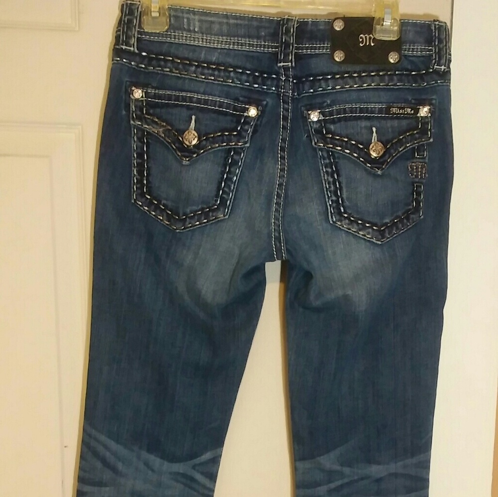 Miss me boot cut jeans. Signature rise size 27/28